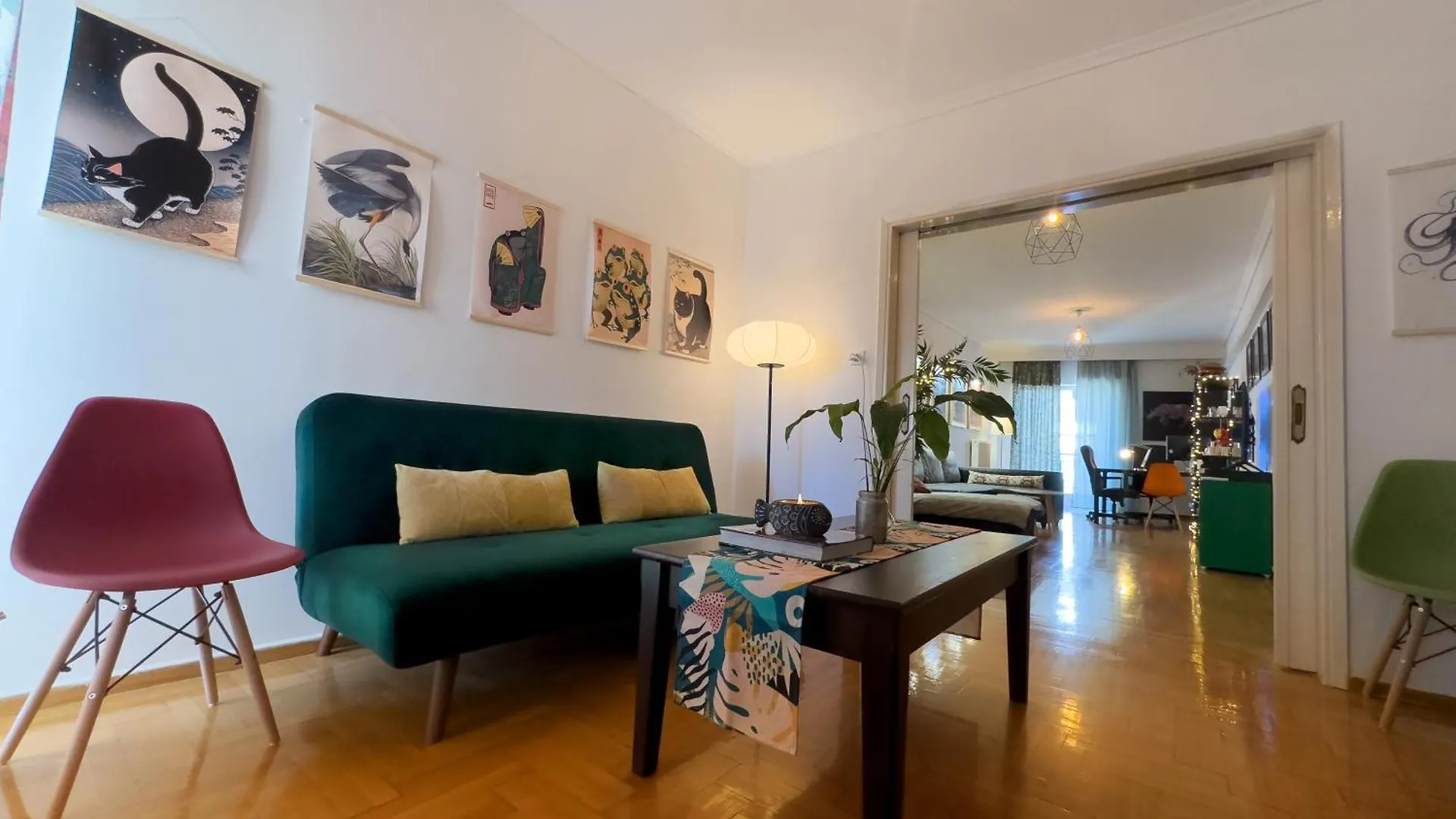 Spacious Artistic Flat With Private Parking Thessaloníki